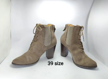 39 size stylish design boots for women and girls