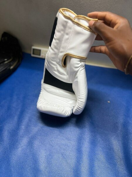 Gants de boxe
