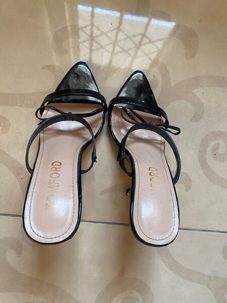 3.5-4 inch ladies heels