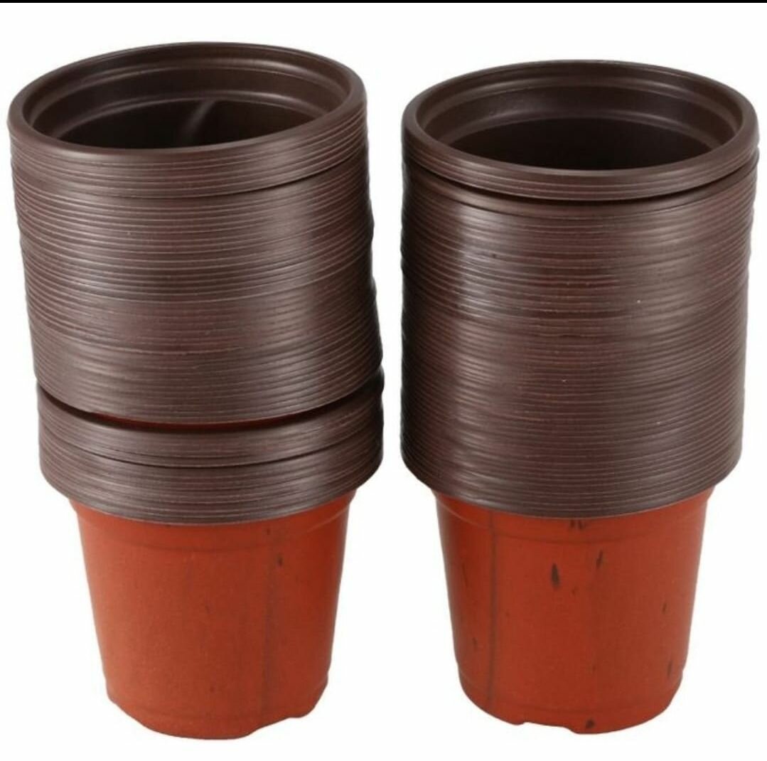 Nursery plastic pots