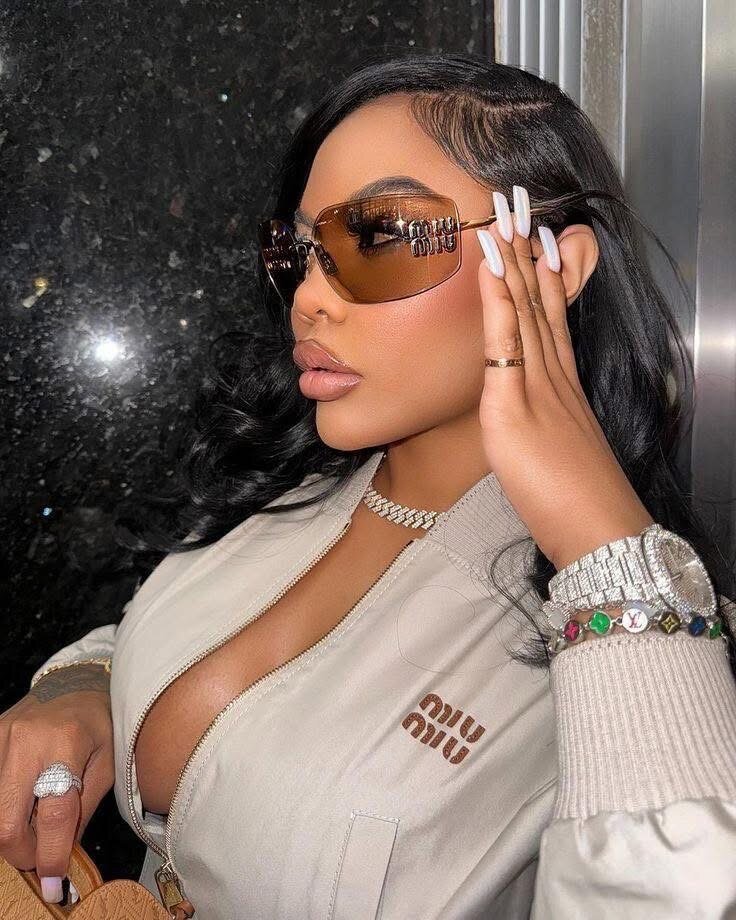 Lunettes de soleil élégantes