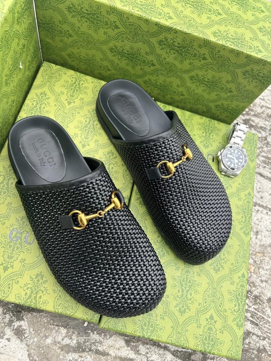 Sandales légères pour homme