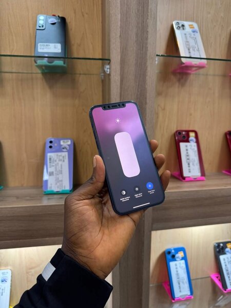 iPhone 12