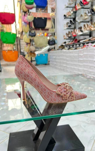 Escarpins Élégants à Talon Aiguille