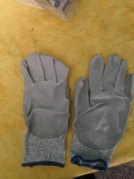 Gants de protection résistants