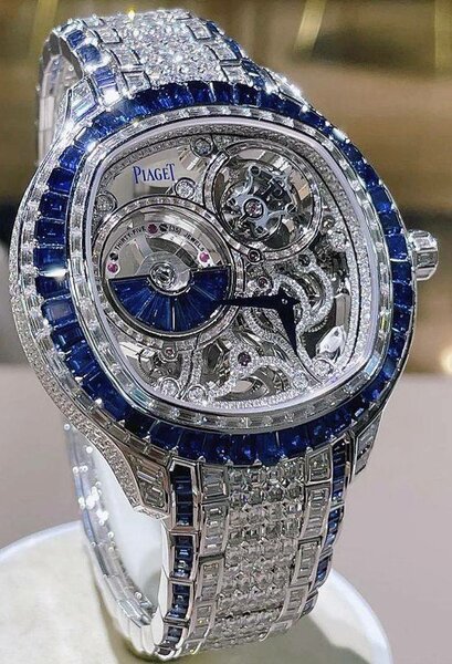 Montre de luxe en saphir Piaget