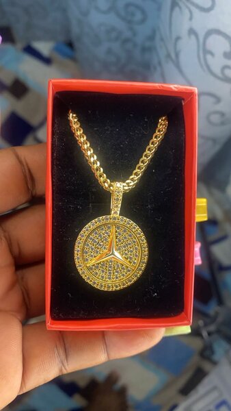 Necklace and pendent