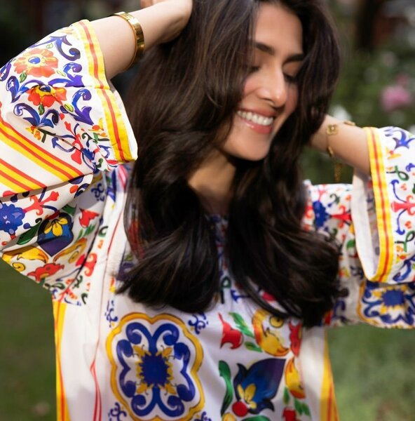 Woman's Stitched 2 Pcs Degital Khaddar Shirt And Plazo