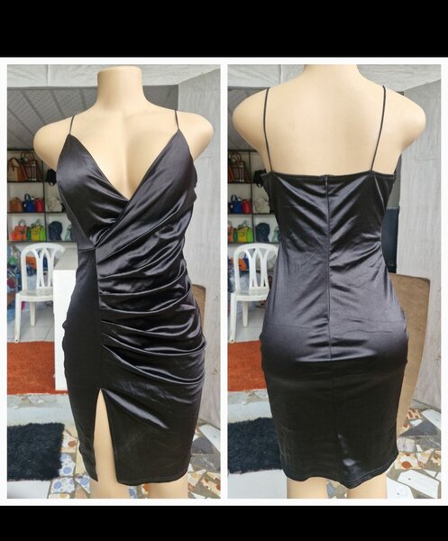 Robe élégante en satin