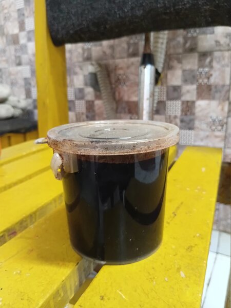 Savon Noir Tient Caramel