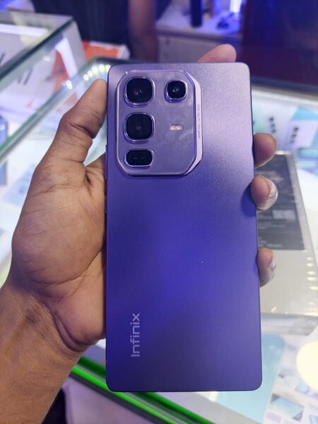 Infinix Smartphone Pro