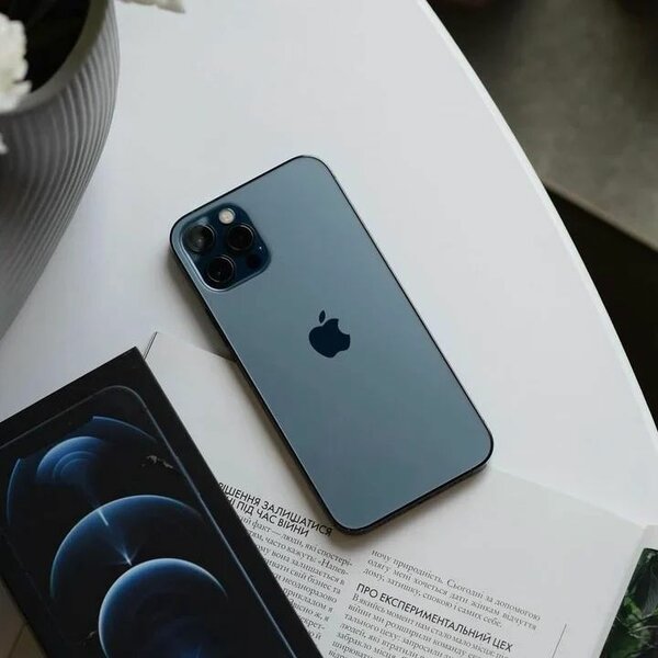 iPhone 12 pro 128Go neuf scellé 