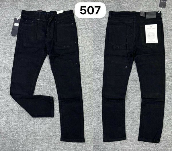 Jeans ajustés pour homme