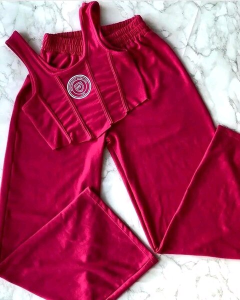 Ensemble de sport rose