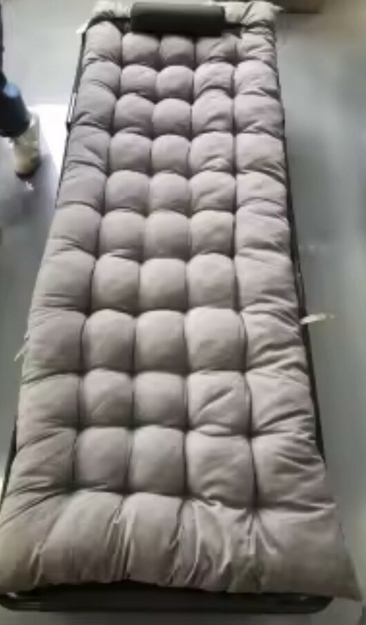 Lit de camp pliable confortable