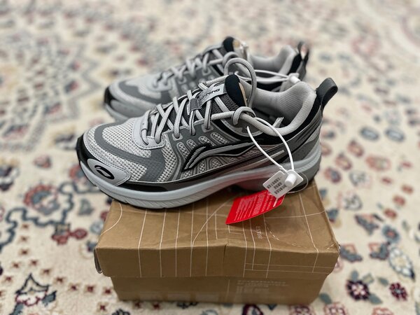 Li-ning унисекс