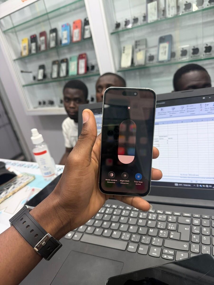 Smartphone iOS dernier modèle