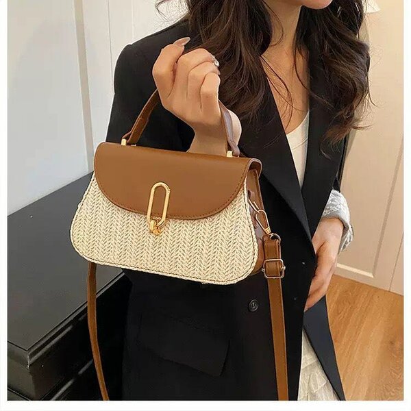 Sac à main en paille chic