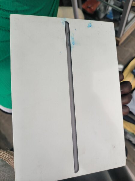 iPad 9e Génération 256Go Wi-Fi