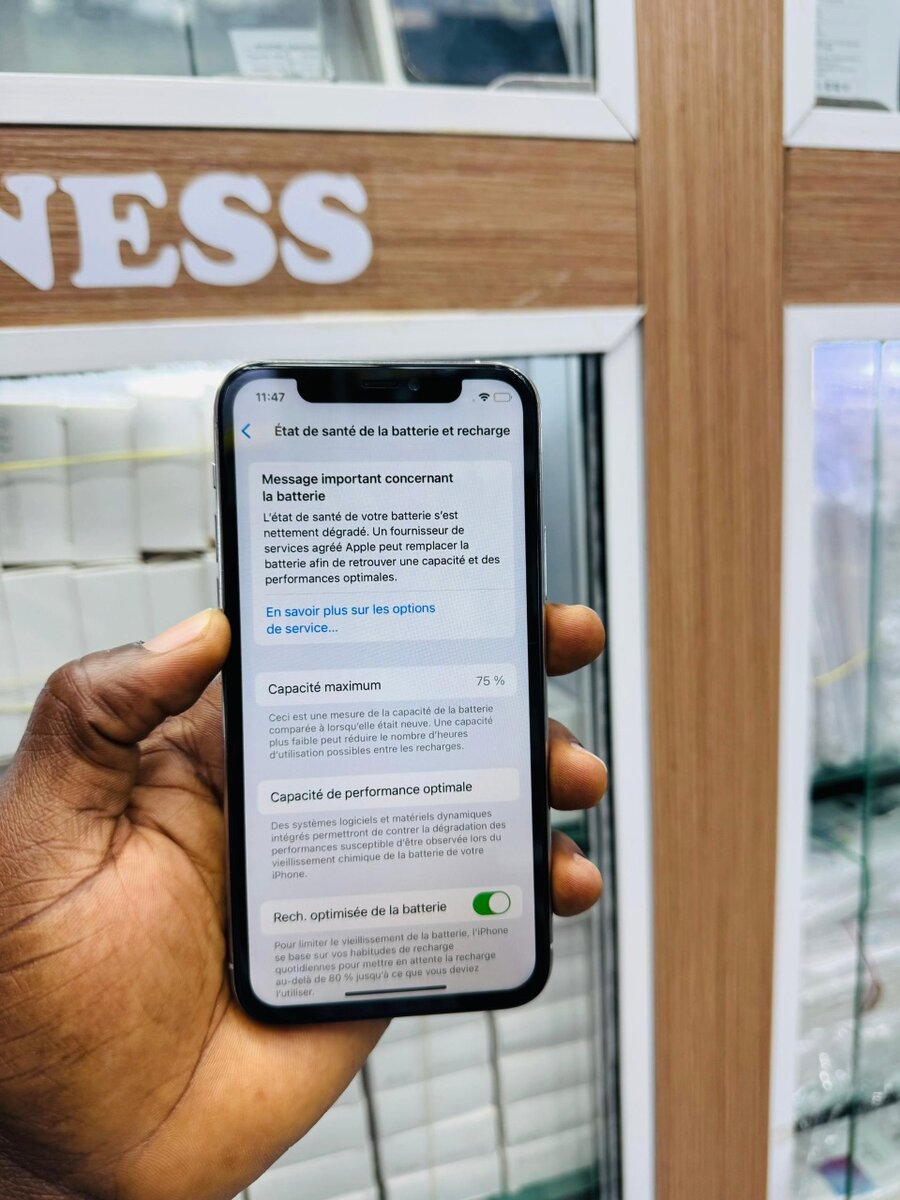 iPhone 11 Pro 64Go sans ID