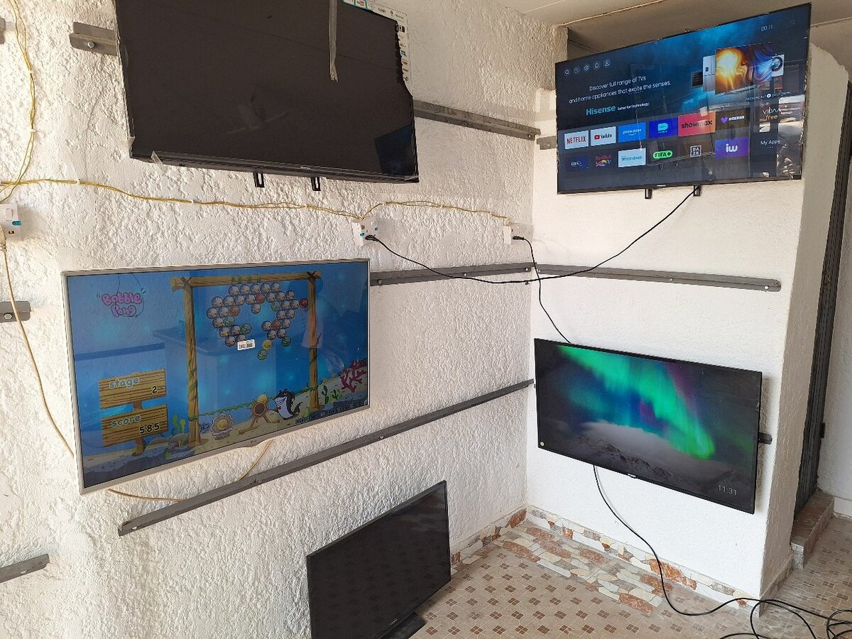 Téléviseur Android 43" Hisense