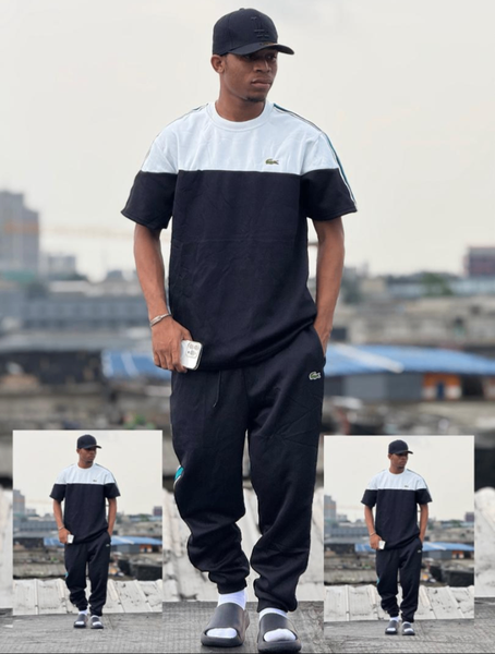 T-shirt et pantalon confortables