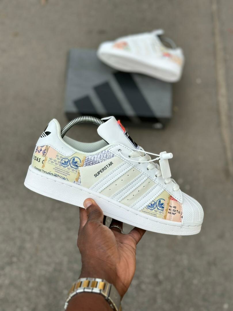 Sneakers Superstar streetwear