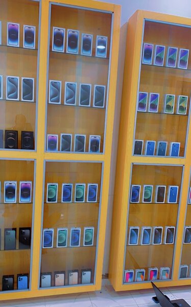 VENTE D'IPHONE ORIGINAL TOUT TYPES DISPONIBLE