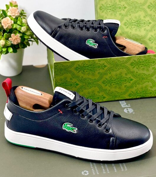 Lacoste Classic Black