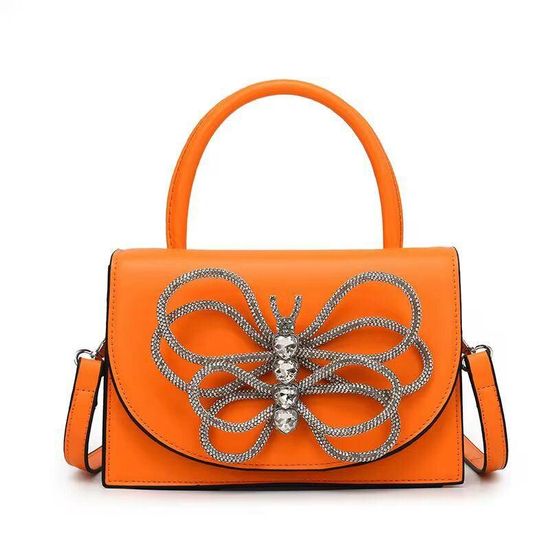 Sac à main avec décoration papillon