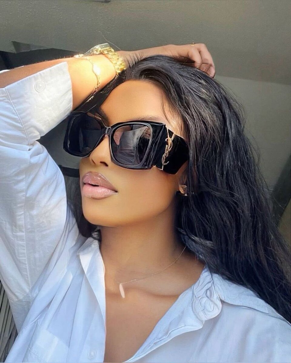 Lunettes de soleil glamour