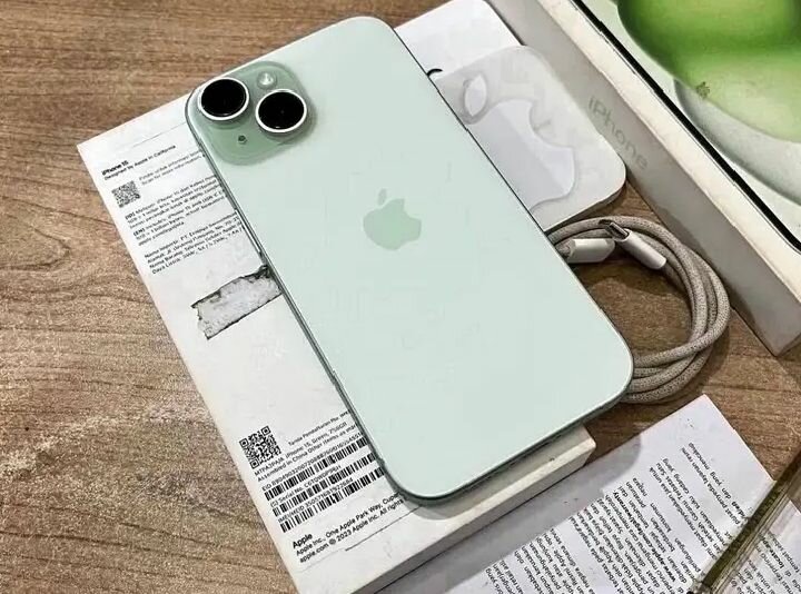 iPhone 14 Mint