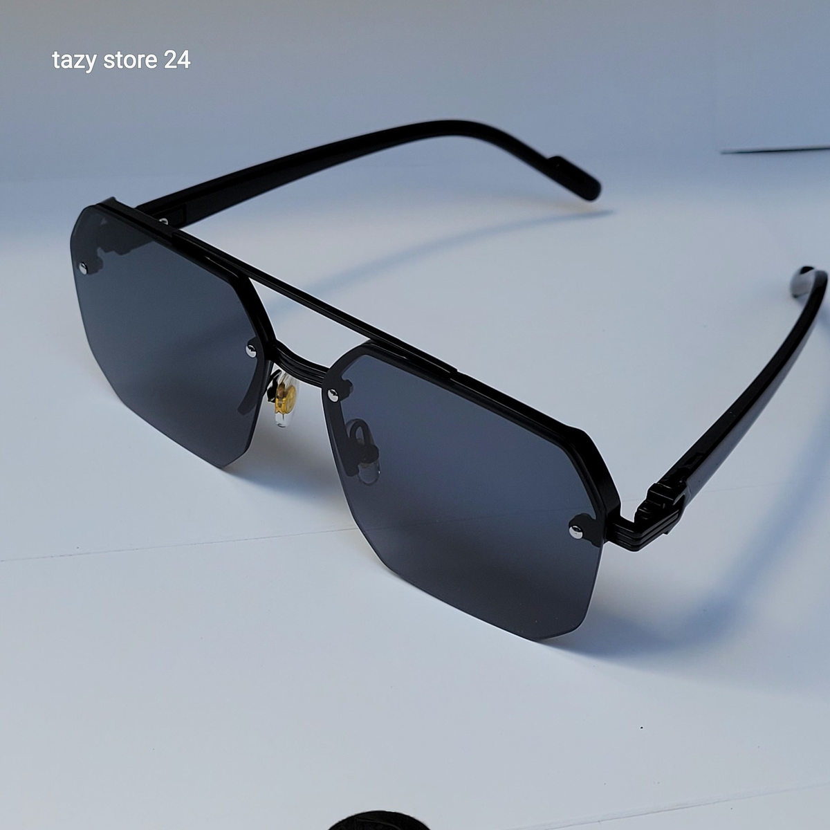 AUTHENTIC SUNGLASSES