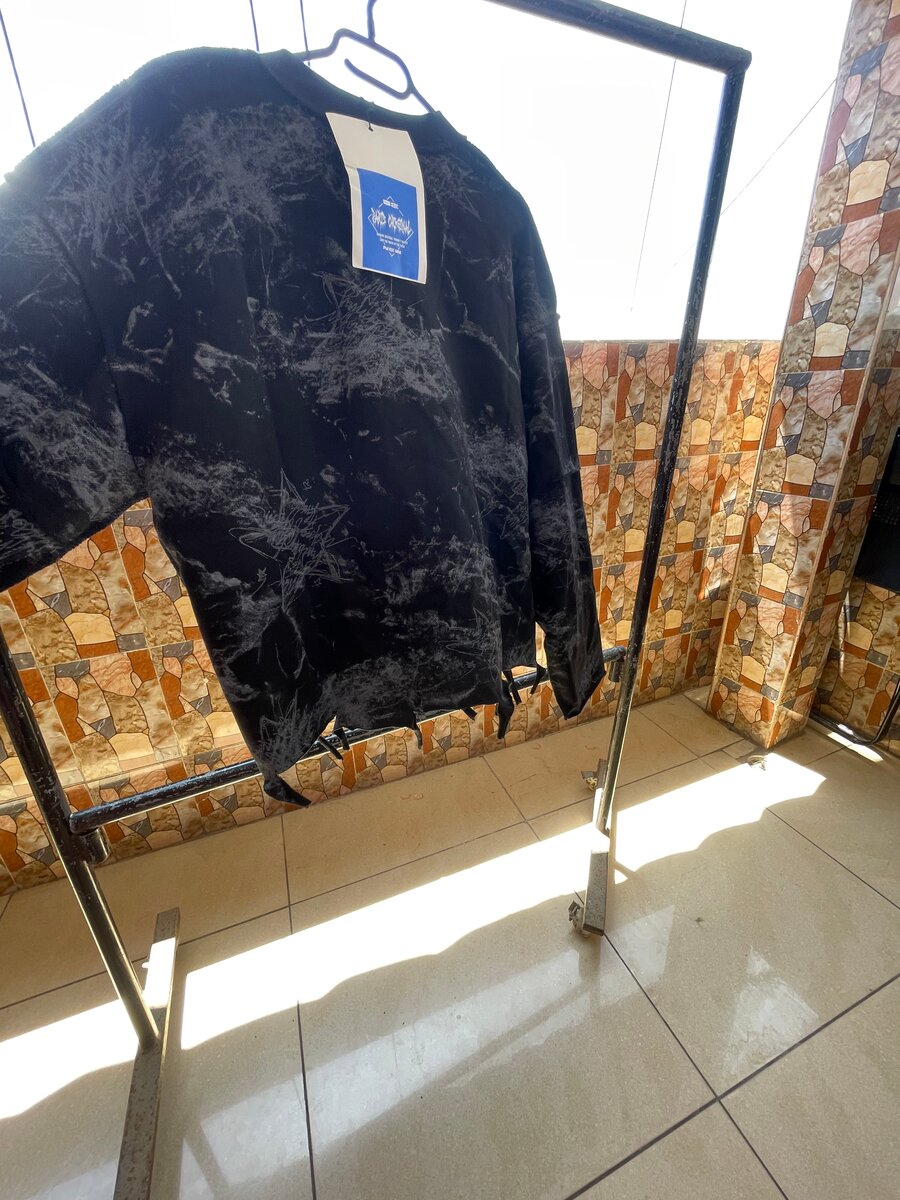 Sweatshirt graphique tendance