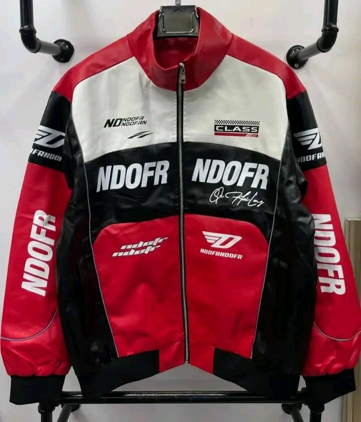 Blouson racing rouge et noir