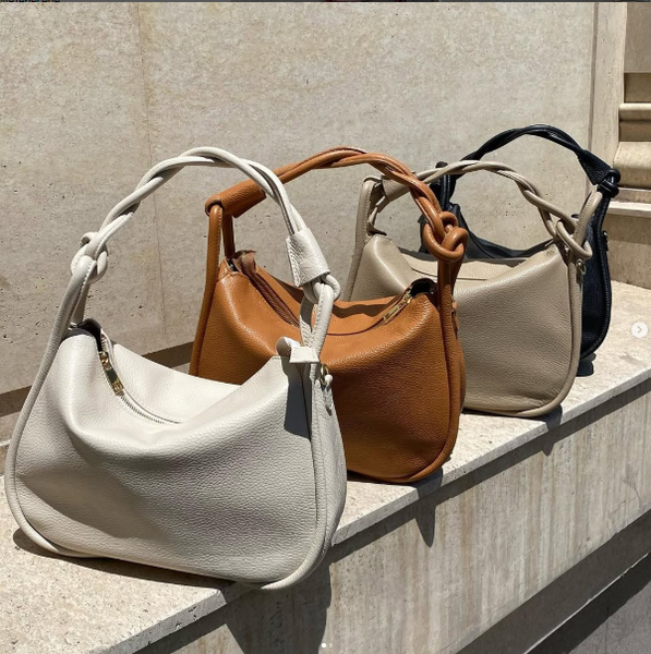 сумки разных цветов