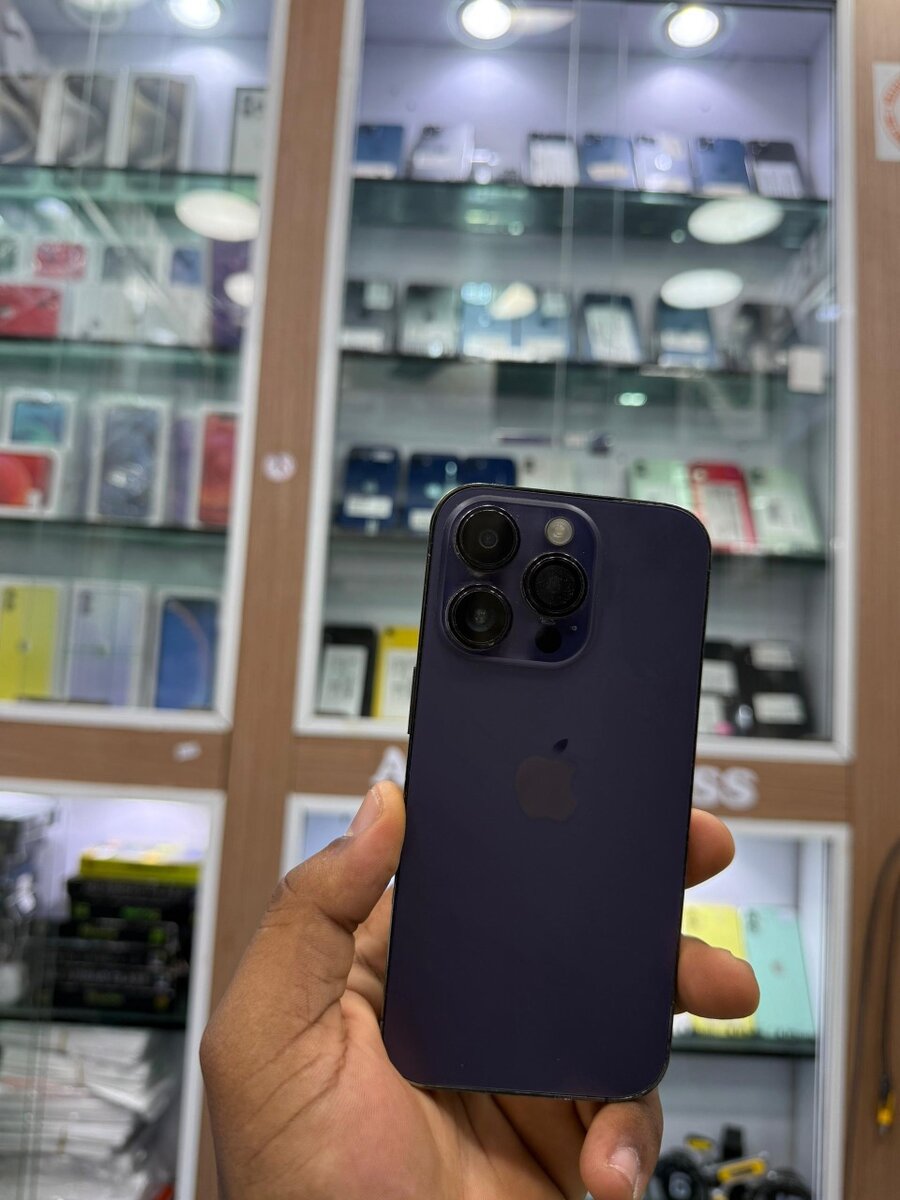 iPhone 14 pro 128 giga avec