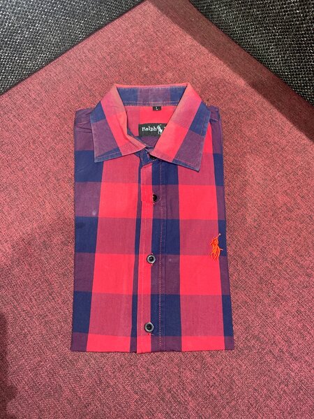 Chemise à carreaux homme élégante