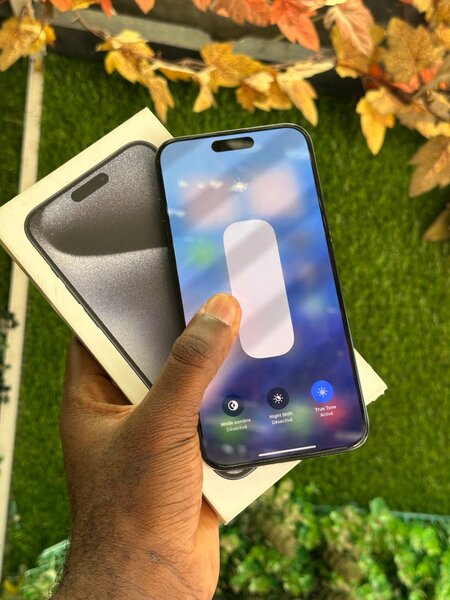 iPhone 15 pro Max second main