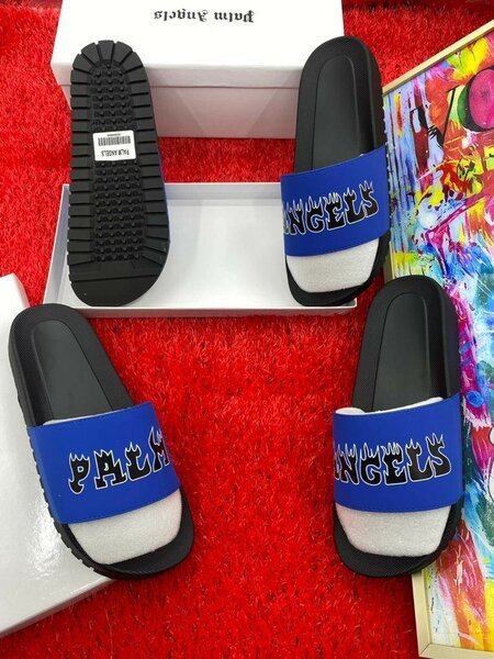 Branded high quality slippers