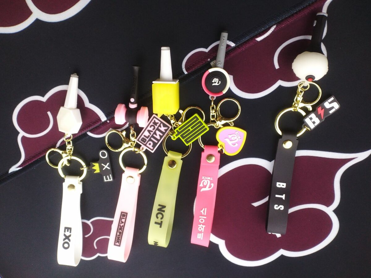Kpop LightStick Keychains