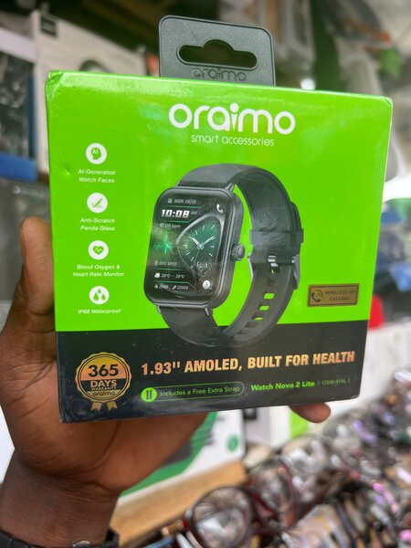 Montre connectée Oraimo 1.93''