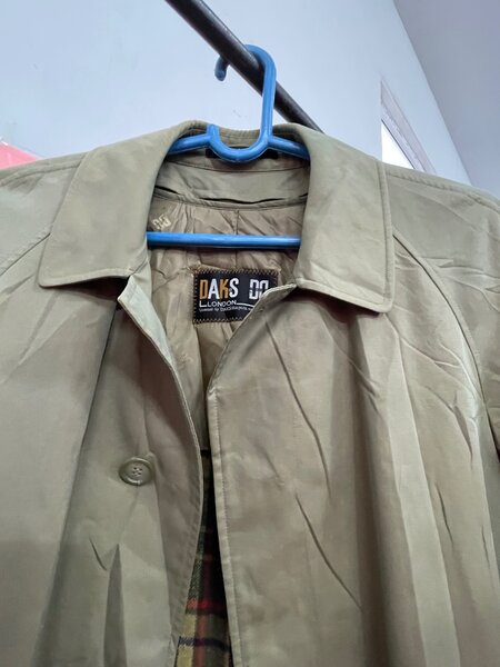 Плащ от фирмы Daks London