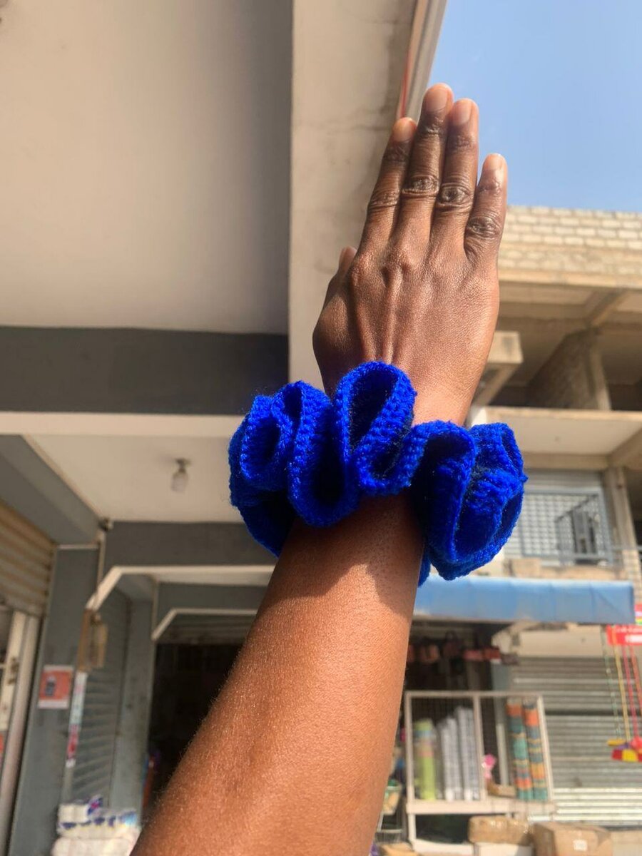 Ruffle crochet scrunchies