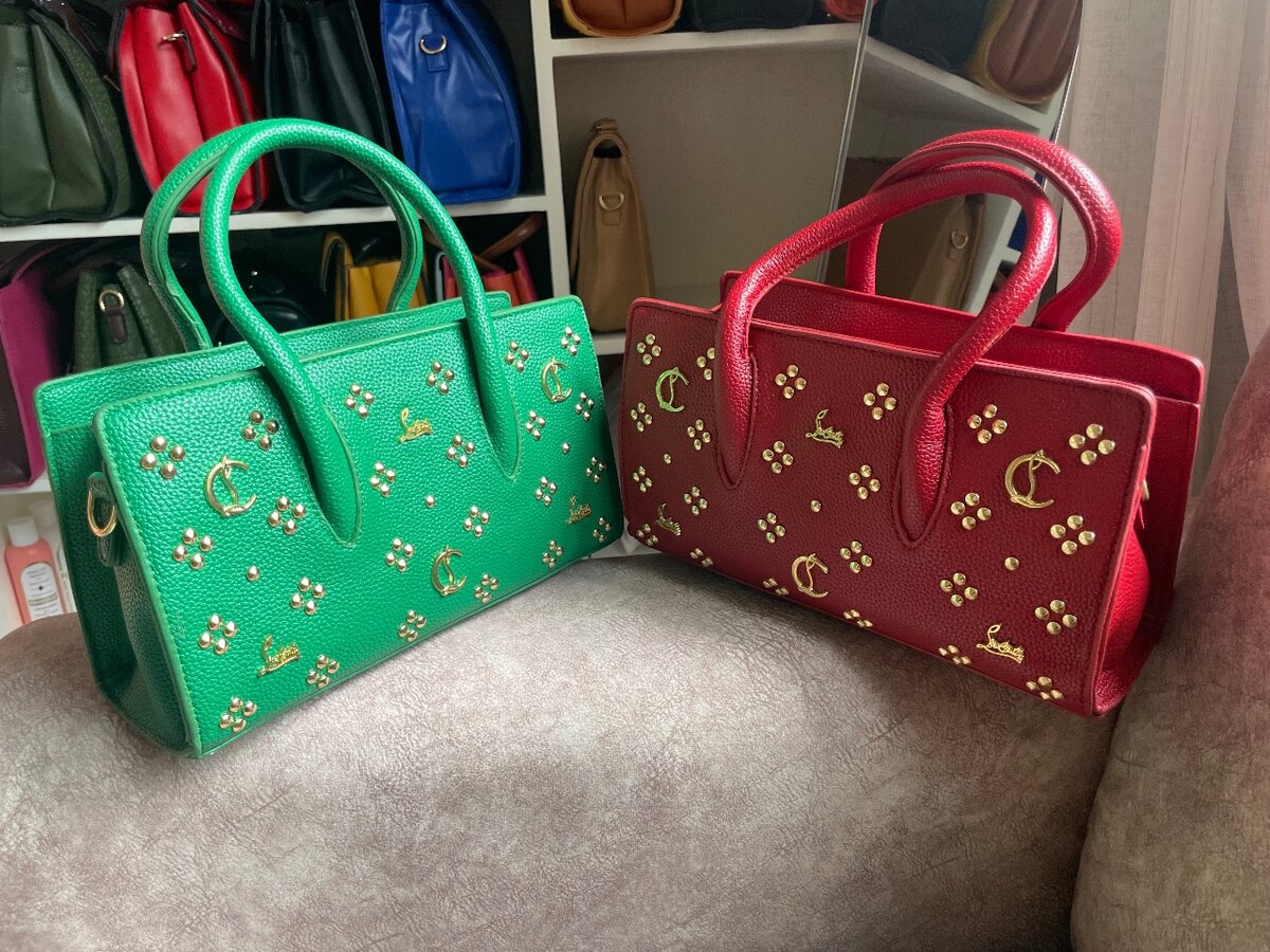 Sac à main en cuir décoré