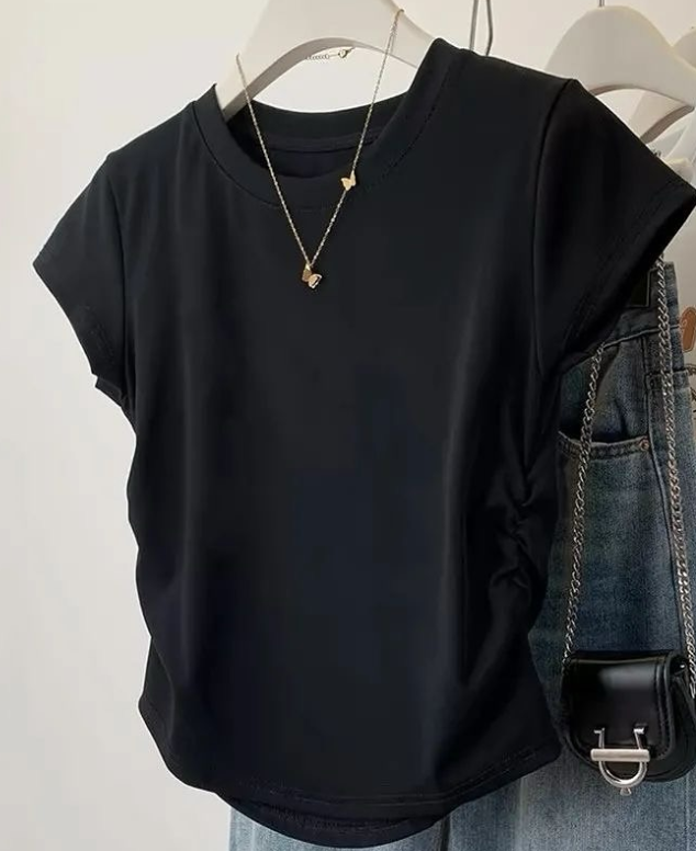 Футболка черная