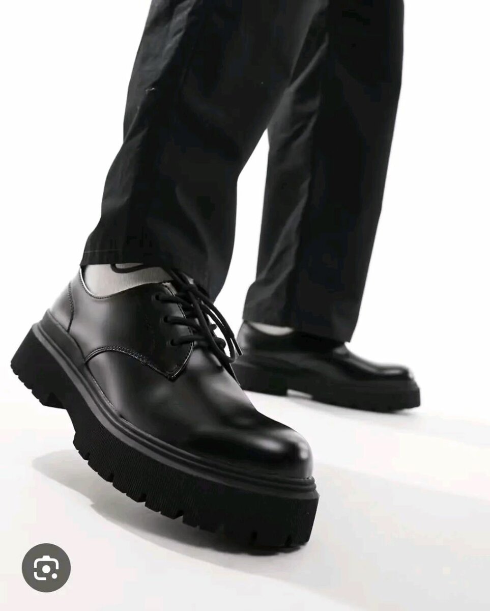 Chaussures Derby en cuir noir