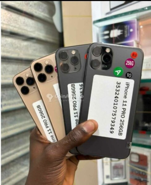 iPhone 11 Pro 256GB débloqué