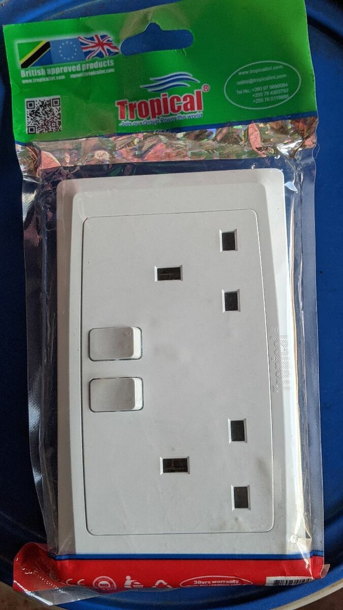 Tropical double socket