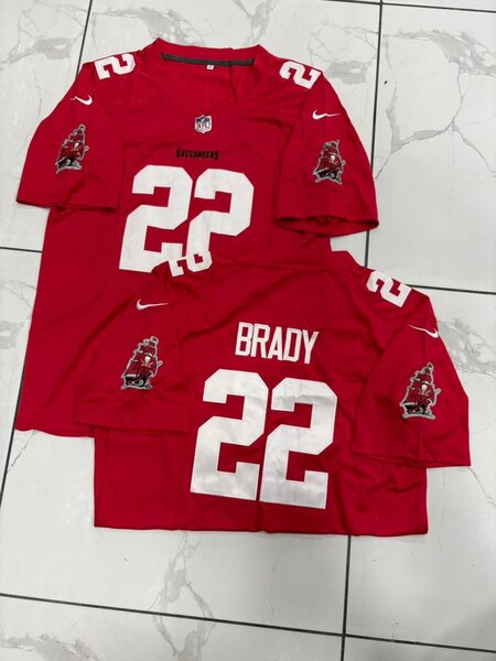 Maillots de football rouges